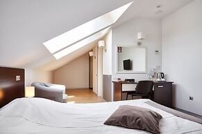 Hotel Megapolis