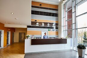 Hotel Megapolis