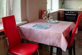 Apartment on Posyetskaya