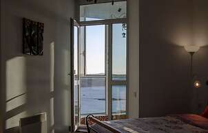 Apartment with the View to the Sea on Krygina 94