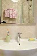 Apartment with the View to the Sea on Krygina 94