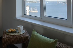Apartment with the View to the Sea on Krygina 94
