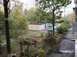 2 Rooms Apartment with 1 Bedroom on Komarova st.