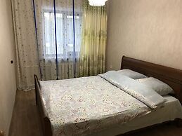 Apartment in the center in 80s style