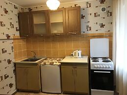 Apartment in the center in 80s style