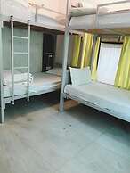 Hide-In Udaipur - Hostel