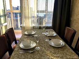 Apartment in the center with nice view on Pologaya 60