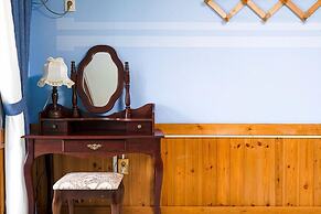 Windmill and light house pension