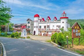 Windmill and light house pension