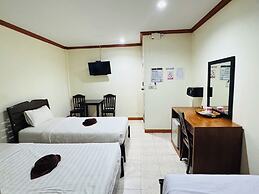 Golden Bee PhiPhi Hostel