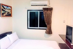 Golden Bee PhiPhi Hostel