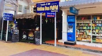 Golden Bee PhiPhi Hostel