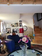 No 1 House By Valence