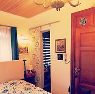 No 1 House By Valence