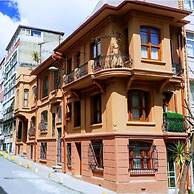 No 1 House By Valence