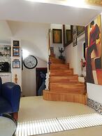 No 1 House By Valence