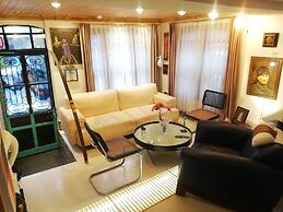 No 1 House By Valence