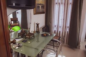 No 1 House By Valence