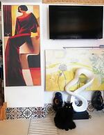 No 1 House By Valence