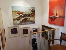 No 1 House By Valence