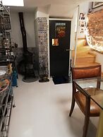 No 1 House By Valence