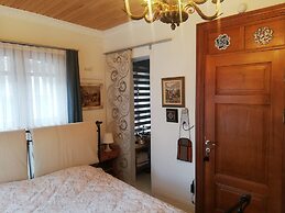 No 1 House By Valence