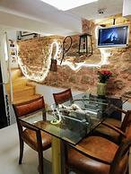 No 1 House By Valence