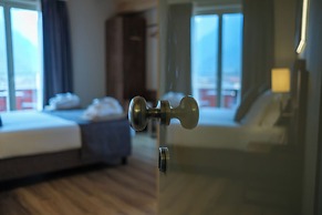Lake Hotel La Pieve