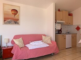 Apartments Mate with pool