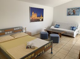 Apartments Mate with pool