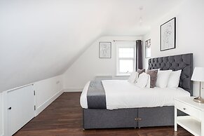 The Regency Apartments