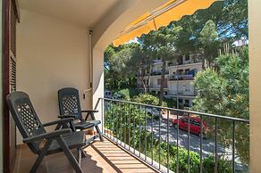 Y-4 Calella DE Palafrugell 3 PAX