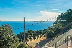 St-33 Begur SA Tuna 2 PAX