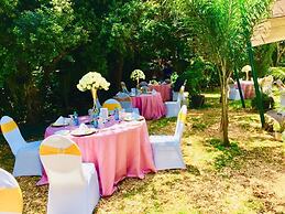 Fair Acres Boutique Hotel