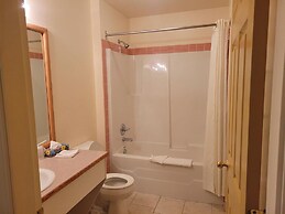 Western Budget Motel Whitecourt 3