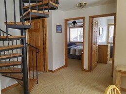 Alpenglow Vacation Rentals