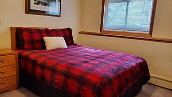 Alpenglow Vacation Rentals