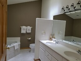 Alpenglow Vacation Rentals