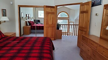 Alpenglow Vacation Rentals