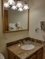 Alpenglow Vacation Rentals