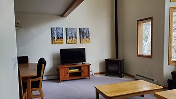 Alpenglow Vacation Rentals