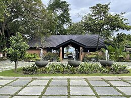 The Henry Resort Dumaguete