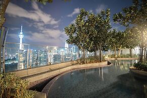 The Robertson by White Forest Suites