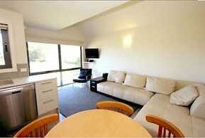 Great Ocean Walk Retreat