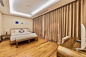 Ocean Villa Danang Beach