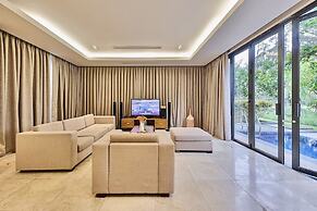 Ocean Villa Danang Beach