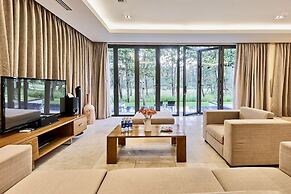 Ocean Villa Danang Beach