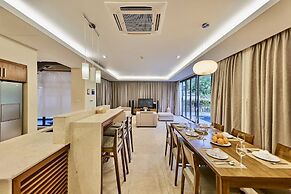 Ocean Villa Danang Beach