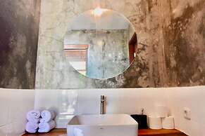 LMBK Surf Camp - Hostel