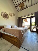 LMBK Surf Camp - Hostel